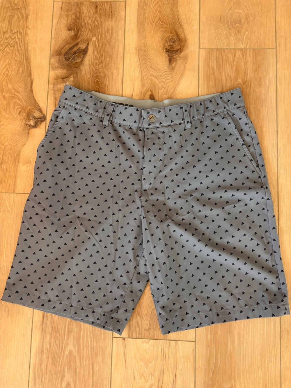 Adidas men’s Golf shorts